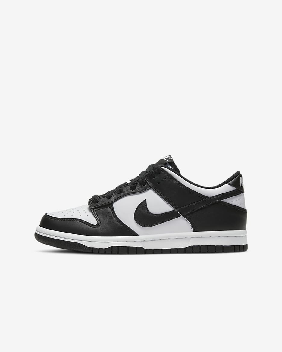 NIKE DUNK LOW